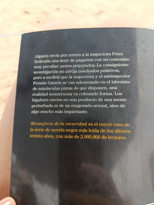 Mensajeros de la oscuridad