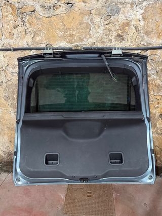 Portón trasero C4 Grand Picasso