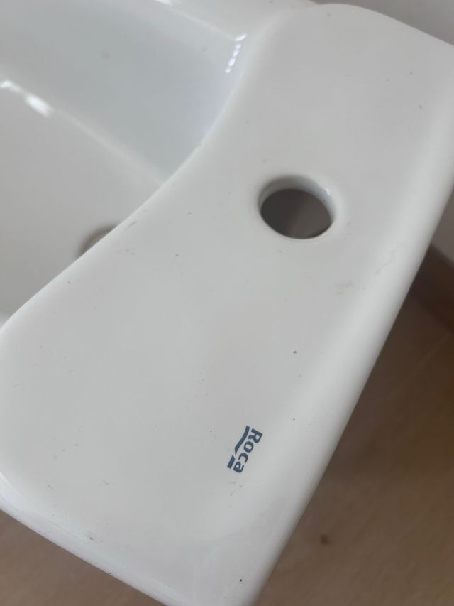 Bidé cerámico blanco