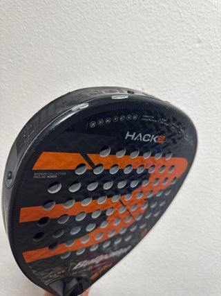 Pala Bullpadel Hack 03 comfort 24 + Paletero 