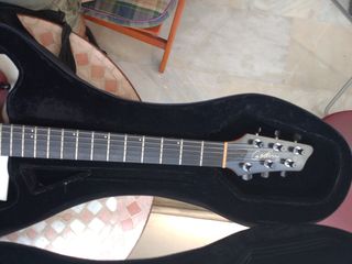 Godin XTSA: Guitarra eléctrica