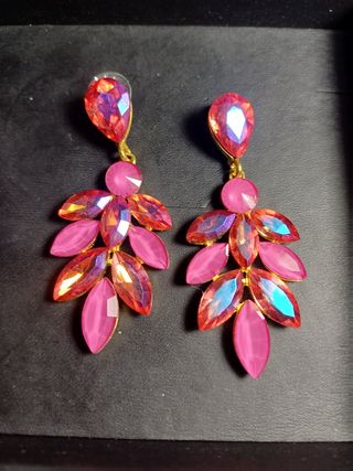 Pendientes fucsia brillantes