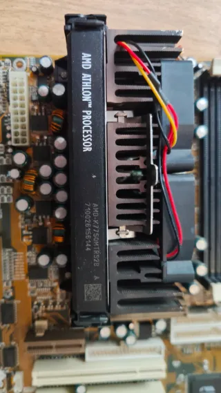 AMD K7 750Mhz Athlon Slot A + Motherboard Jetway