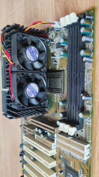 AMD K7 750Mhz Athlon Slot A + Motherboard Jetway
