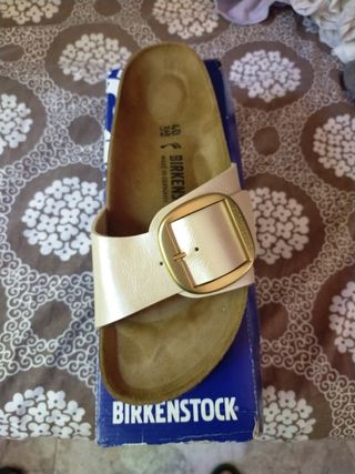 Birkenstock Sandalias Doradas 40