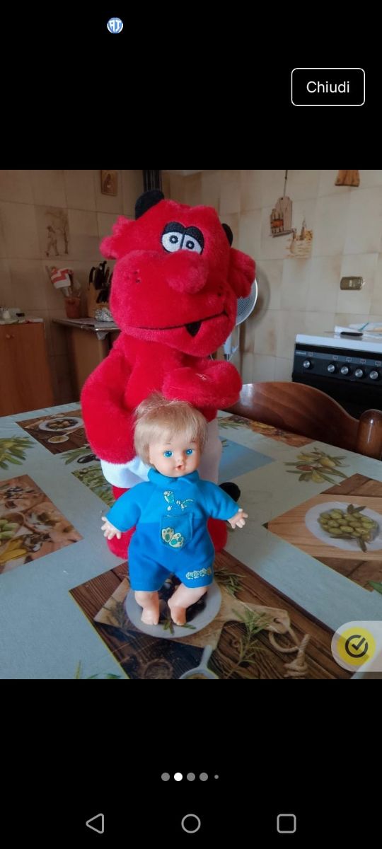 Diavoletto parlante e bambola