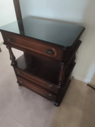 Mesa auxiliar madera y marmol