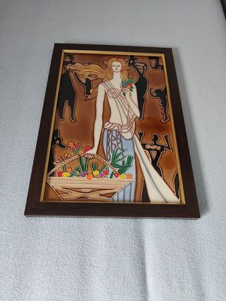 Cuadro cerámica mujer flores