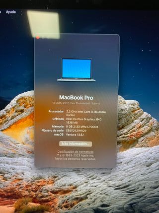 MacBook Pro 13” – i5 / 8 GB RAM / 256 GB SSD