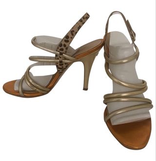 Sandali Guess oro-maculato