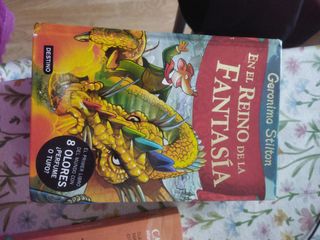 6 libros colección Reino de la Fantasía