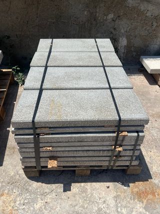 Peldaños clásico de piedra artificial