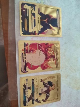 Cartas Pokémon Doradas - Shadow Mewtwo VMAX & Char