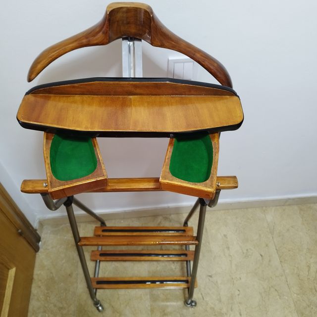 Galán de noche, perchero, antiguo - Madera y metal