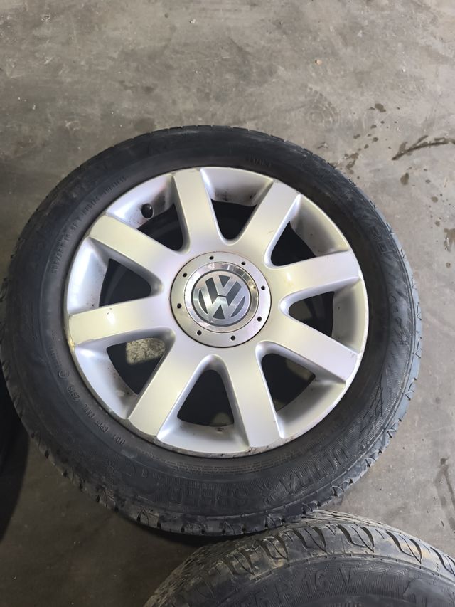 4 Llantas VW Golf 5
