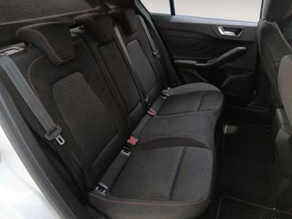 Ford Focus 1.0 EcoBoost MHEV St-Line X