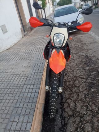 KTM 690 enduro R Supermotard