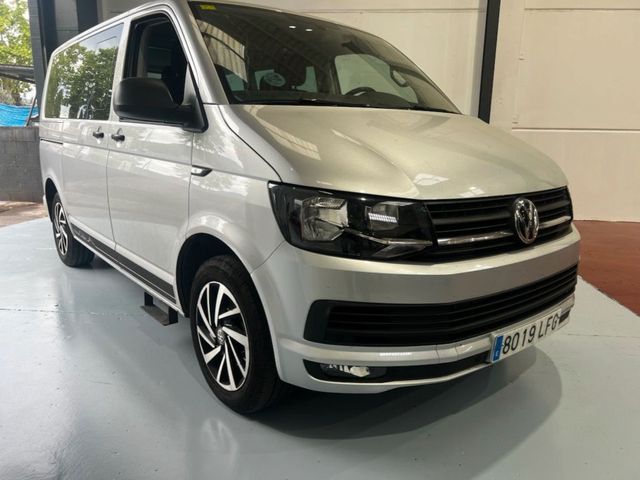 VOLKSWAGEN MULTIVAN