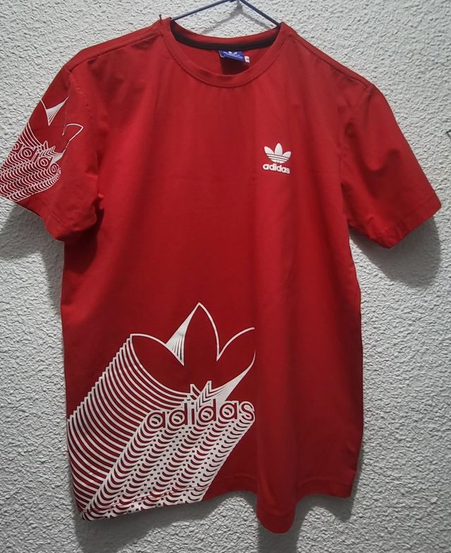 Camiseta Adidas roja talla S