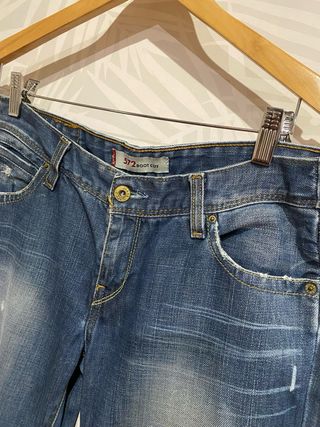Pantalones Vaqueros levis Boot cut
