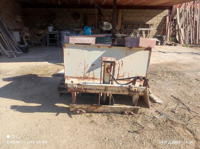 Carretilla elevadora Ausa CT20 usada