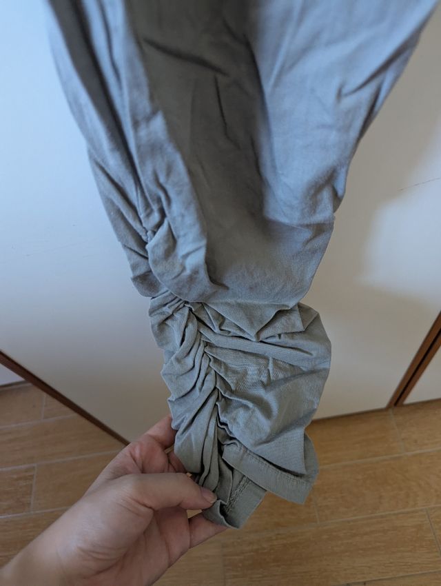 Pantaloni estivi con fondo arricciato
