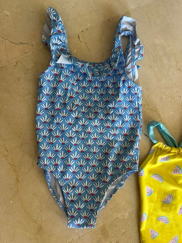 Bañadores niña (3-4 años)