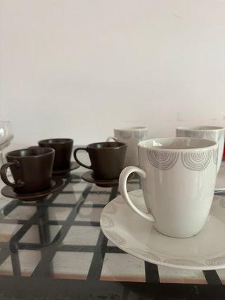 Juego de tazas y copas vintage