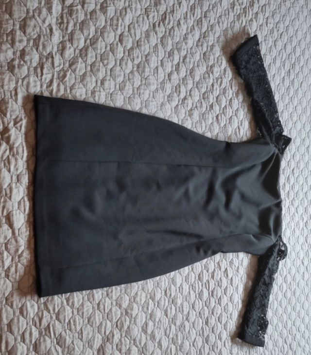 Vestido negro encaje - palabra de honor