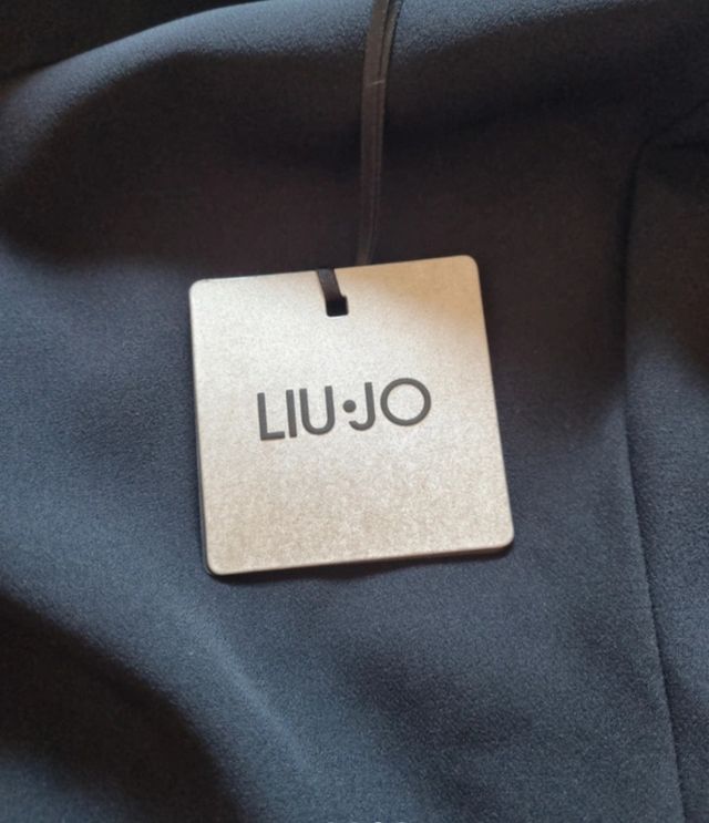 Vestido negro encaje - palabra de honor