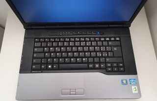 Fujitsu Lifebook E752 Notebook