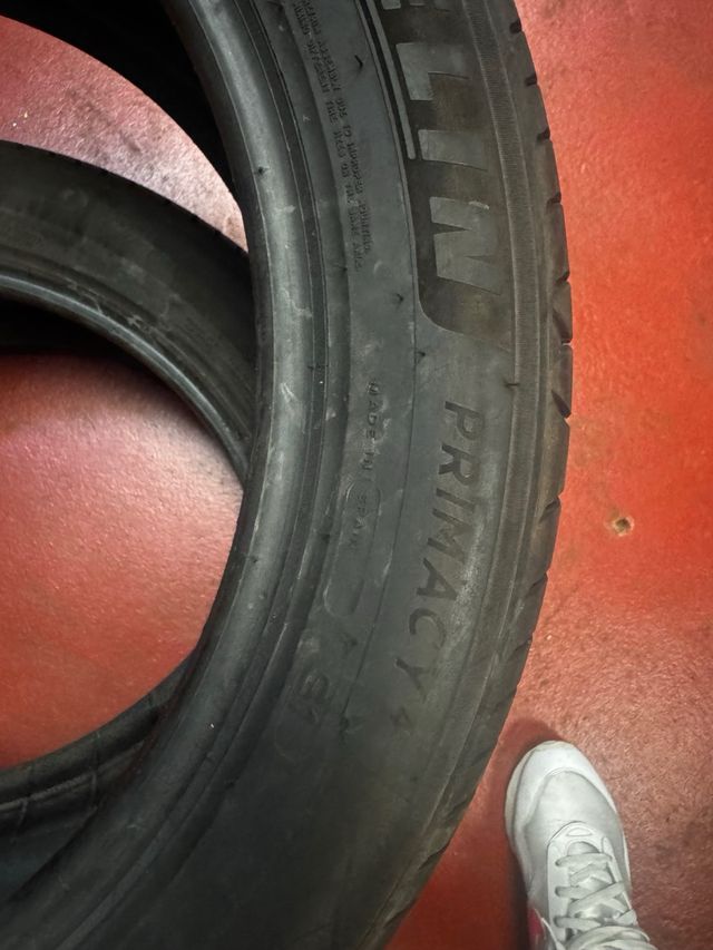 Neumáticos 235/50 R19 usados