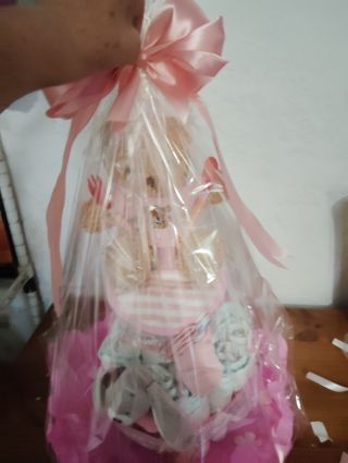 Tarta pañales bebé recién nacido