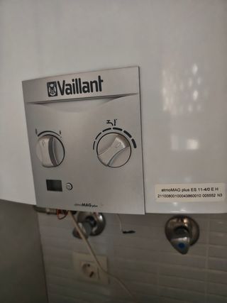 Calentador Vaillant AtmoMAG plus ES 11-4/0