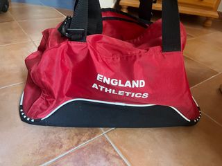 Bolso deportivo Nike rojo