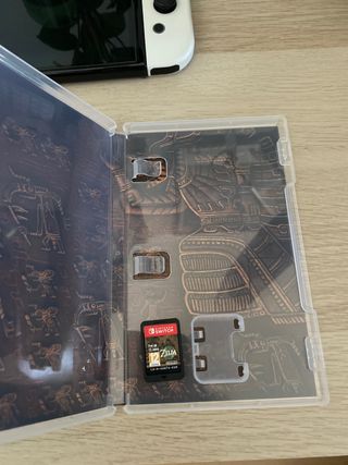 Nintendo Switch OLED blanca y negra