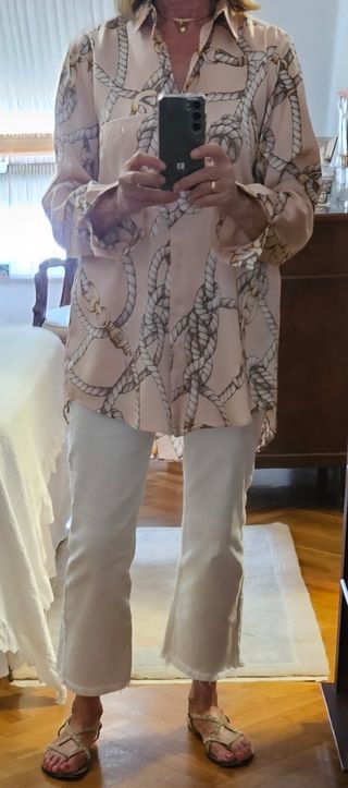 Camisa sedosa beige