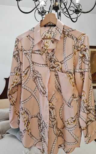 Camisa sedosa beige