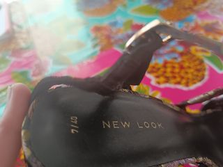 Sandalias New Look T.40 estampadas