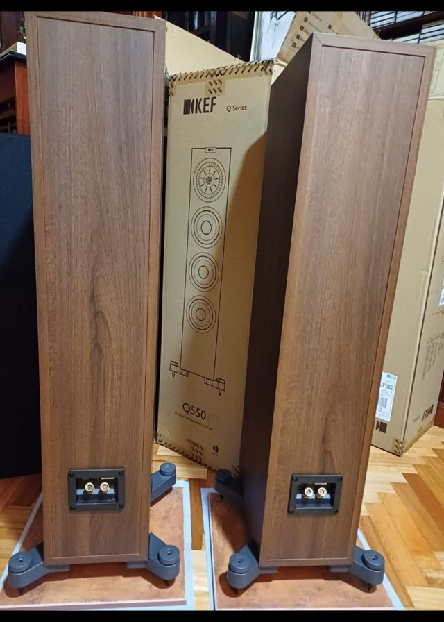 KEF Q550 - Altavoces Marrón