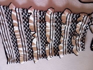 Conjunto top y falda blanco y negro
