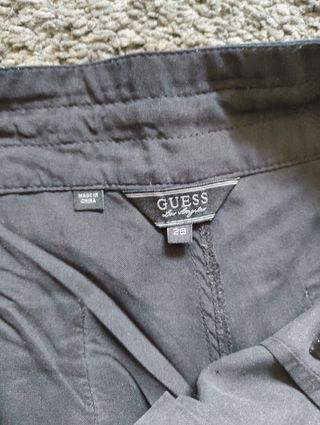 Pantalón Guess negro seda