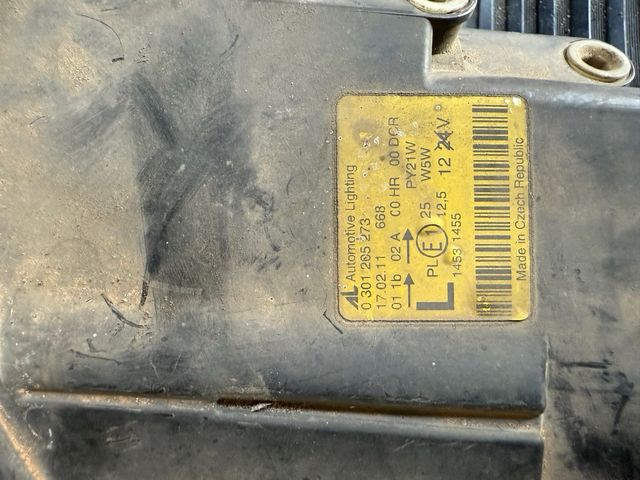 Faro Xenón Touran 2008 Izquierdo