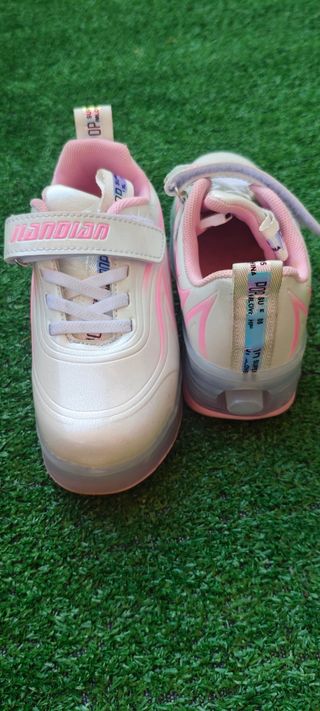 Zapatillas LED ruedas niña