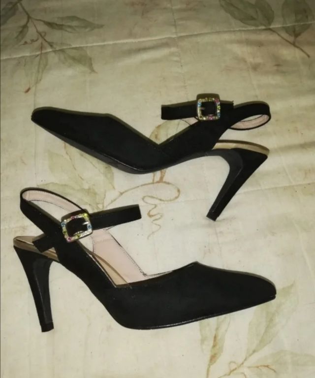 Zapatos Negros De tacón Daniela Vega