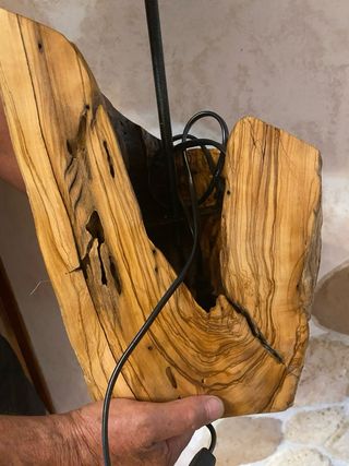Lampada in legno