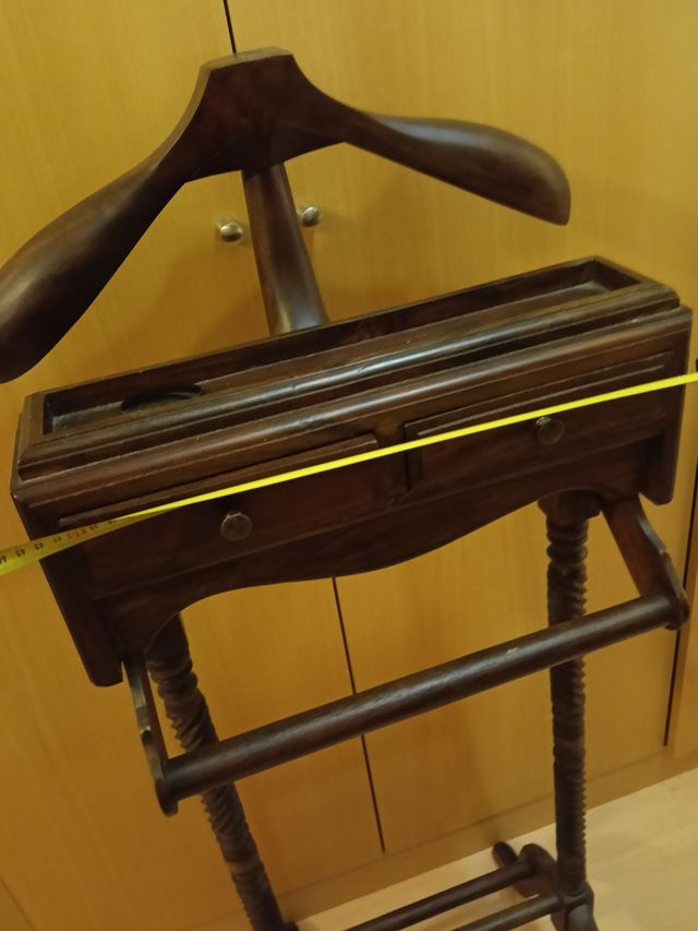 Perchero clasico. Galán madera nuevo. 