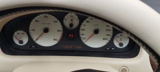 Peugeot 607 2004
