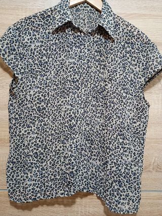 Blusa Vintage manga corta animal print 