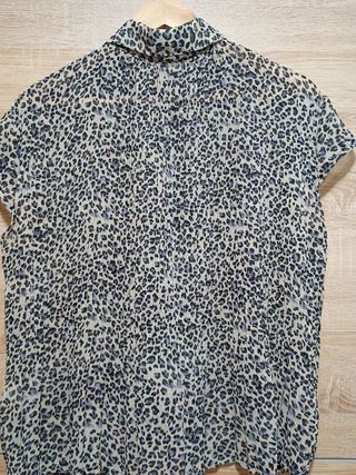 Blusa Vintage manga corta animal print 